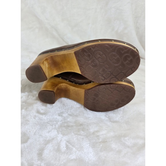 UGG Australia Lynnea II Brown Leather Shearling Lined Clog Boots w/ Wood Heel - Picture 4 of 7